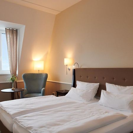 Hotel Am Delft Емден Екстер'єр фото